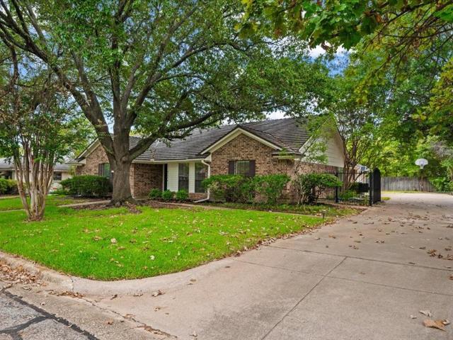 House for sale in Arlington, Texas