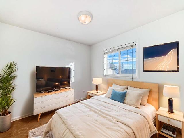 House for sale in Wedgewood, Alberta