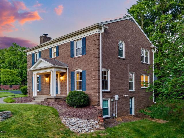 House for sale in Green Spring, Kentucky