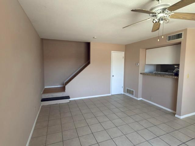 Townhouse for sale in Hallcraft Villas, Phoenix