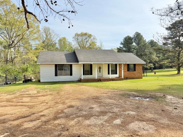 House for sale in Vernon, Alabama