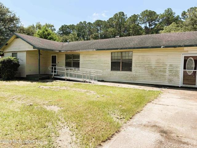 House for sale in Moss Point, Mississippi