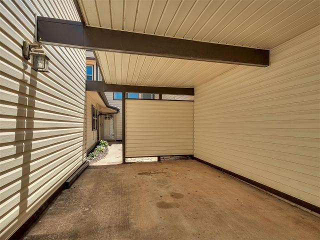 Townhouse for sale in Oklahoma City, Oklahoma