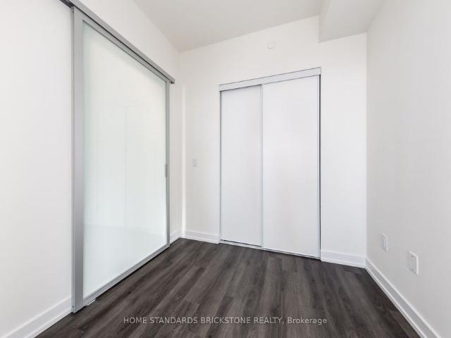 House for rent in Toronto Centre, Toronto