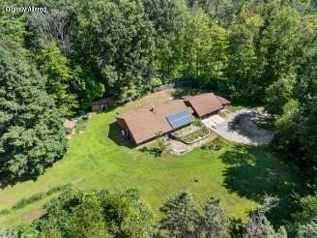 House for sale in Suamico, Wisconsin