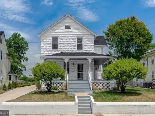 House for sale in Laurel House for sale in Laurel