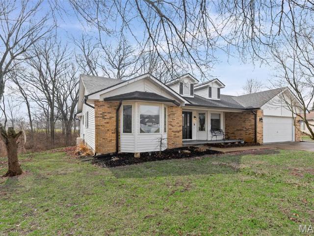 House for sale in Monroe, Illinois