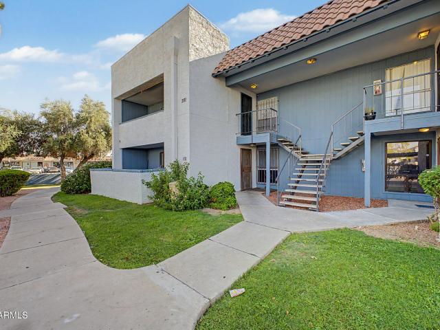 Condo for sale in Glendale, Arizona