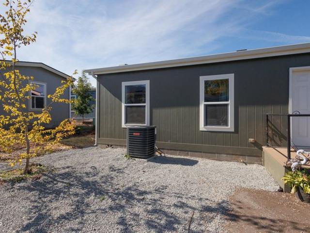 House for sale in Talent, Jackson County