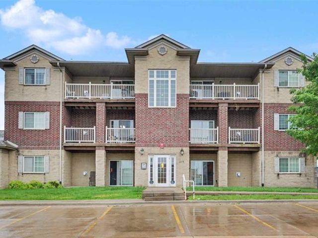 Condo for sale in North Liberty, Iowa