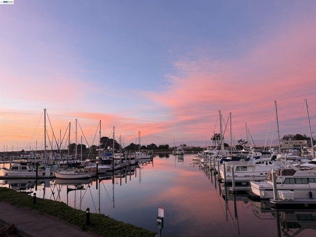 Condo for sale in Alameda, Alameda County