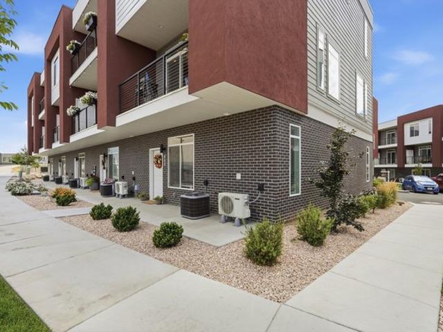 Townhouse for sale in Clearfield, Utah