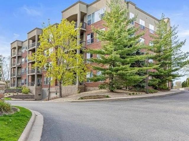 Condo for sale in Hennepin, Minnesota