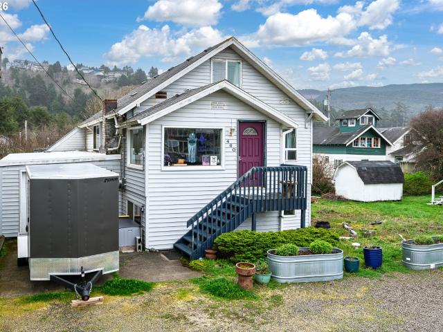 Commercial for sale in Oregonia
