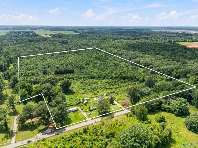 Land for sale in Hazel Green, Alabama