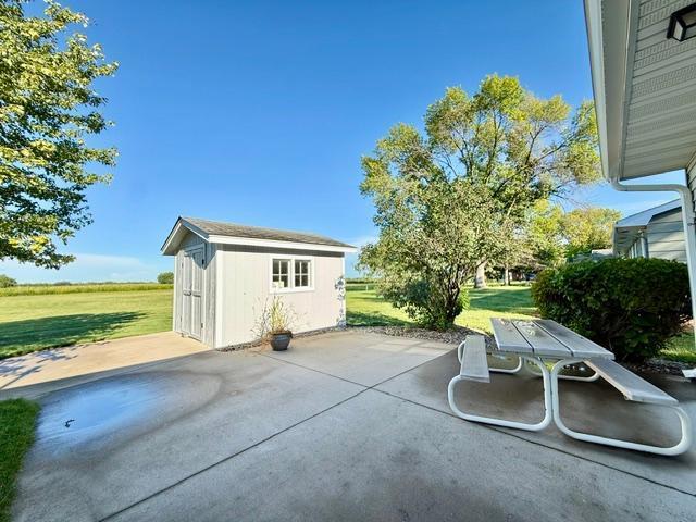 House for sale in Le Center, Minnesota