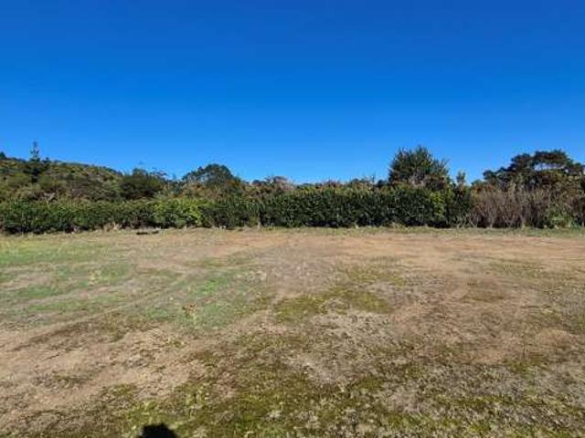 Land for sale in Awhitu, Oroua County