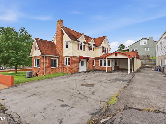 House for sale in Virginia