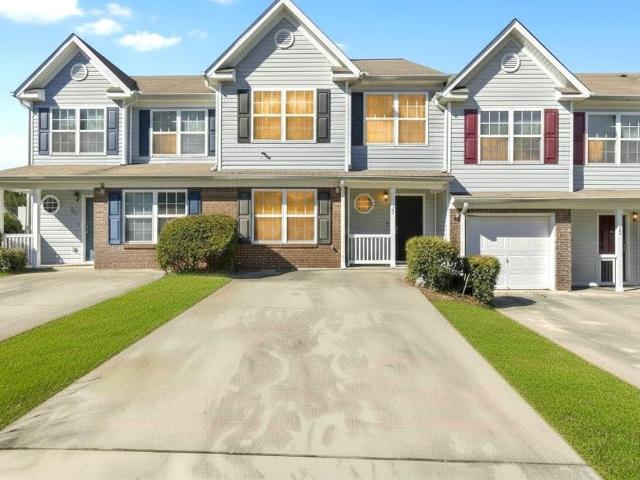 Townhouse for sale in Fairburn, Georgia