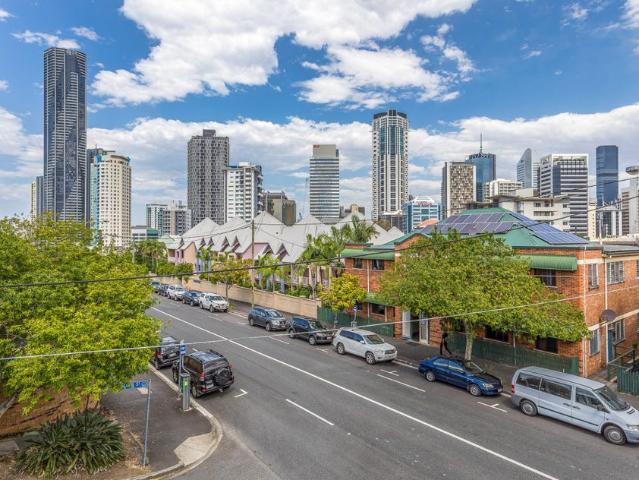Apartment for sale in Toombul, Queensland
