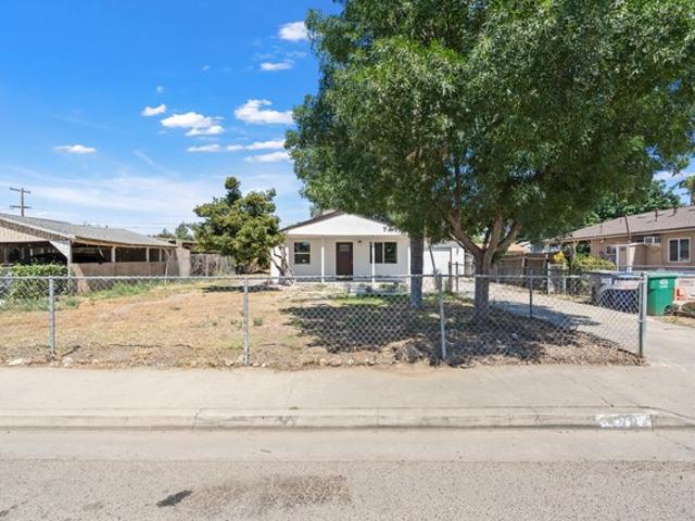 House for sale in Tulare, California