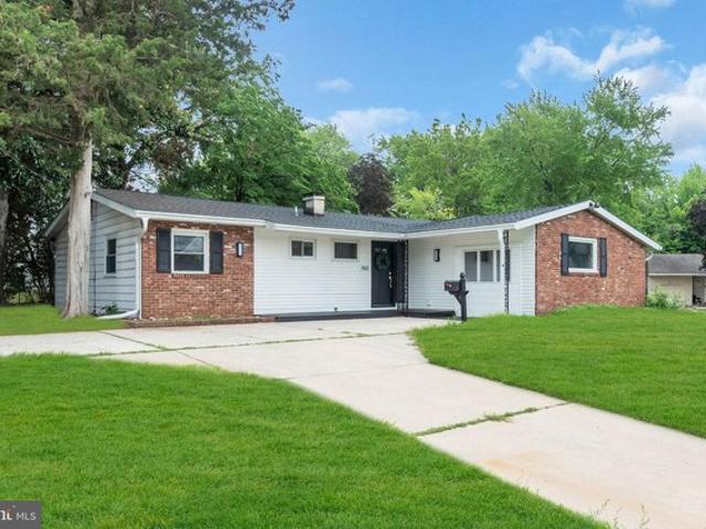 House for sale in Woodbury Heights, New Jersey