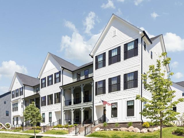 Townhouse for sale in Carmel, Indiana