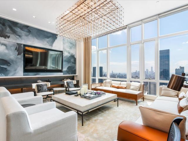 Property for sale in Manhattan Community Board 4, New York