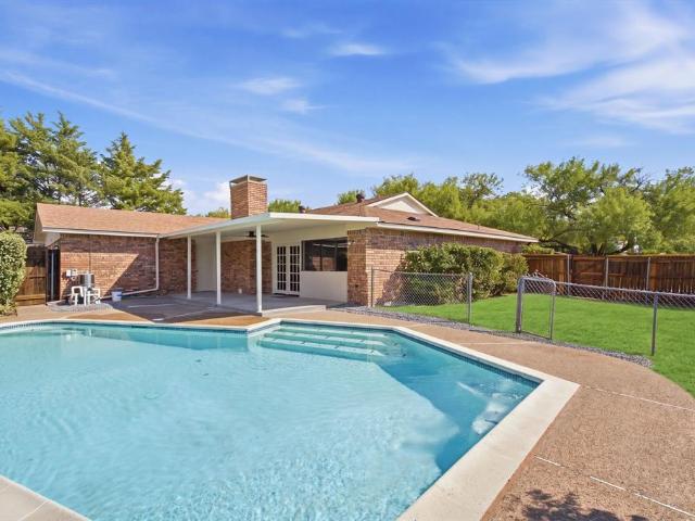 House for sale in Ameserio Estates, Grand Prairie