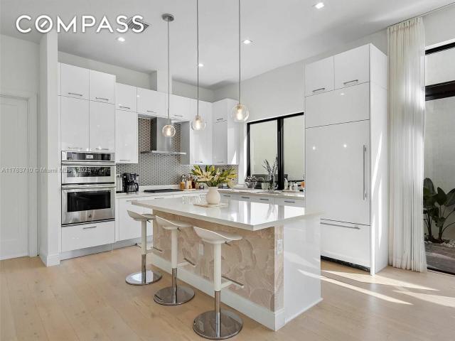 Condo for rent in Doral
