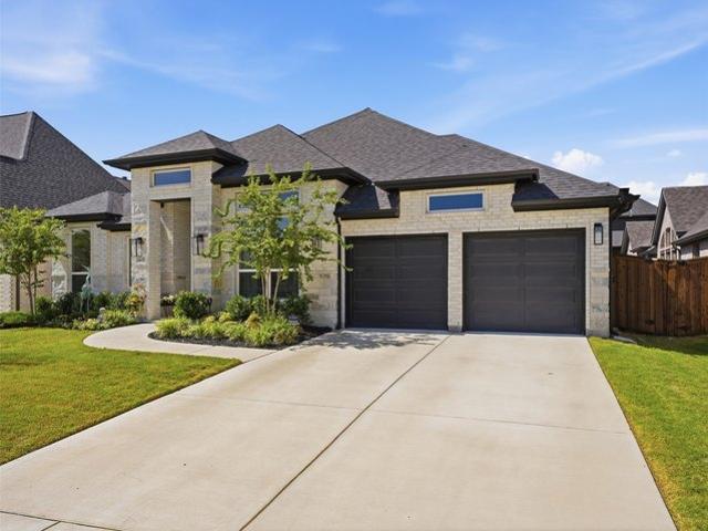 House for sale in Ellis, Texas