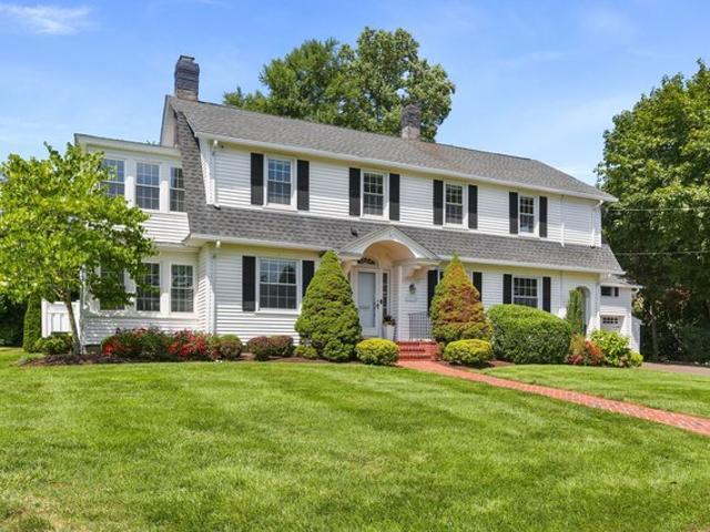 House for sale in Stratford, Connecticut
