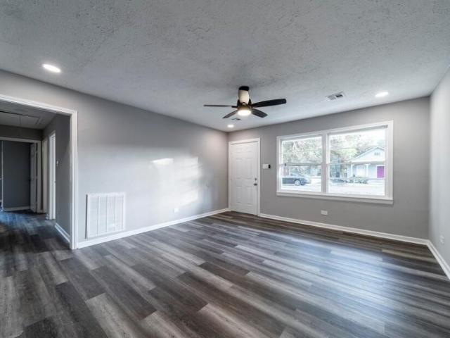 House for sale in Dickinson, Texas