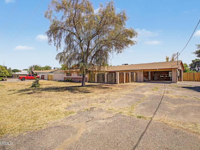 House for sale in Laveen, Arizona