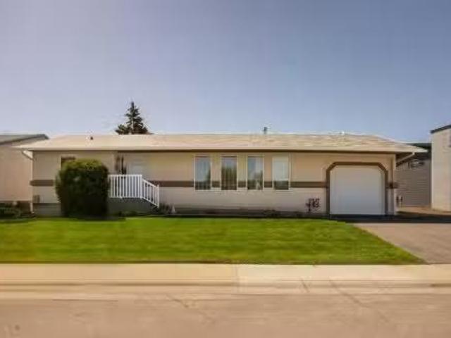 House for sale in Taber, Alberta