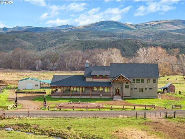 House for sale in Oregonia