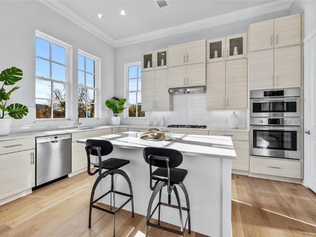 Townhouse for sale in Dallas, Texas
