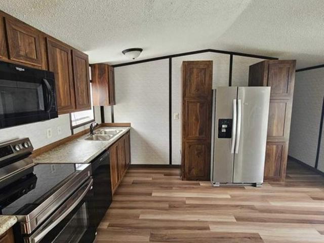 House for sale in Columbia City, Indiana