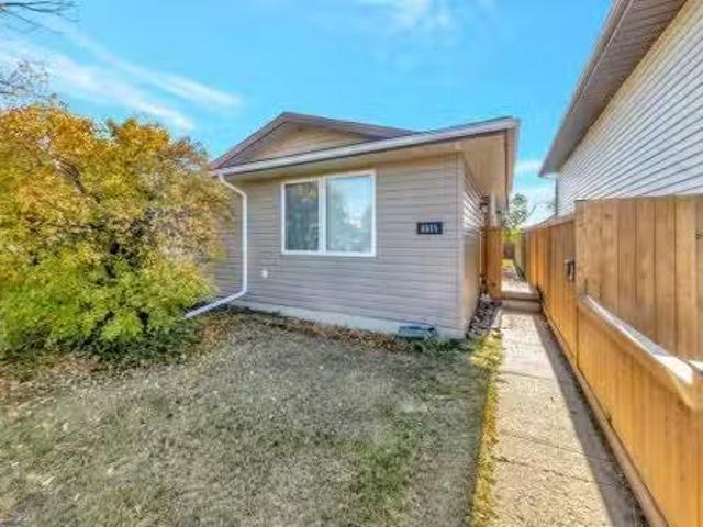 House for sale in Saskatchewan