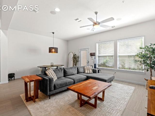 Townhouse for rent in Austin