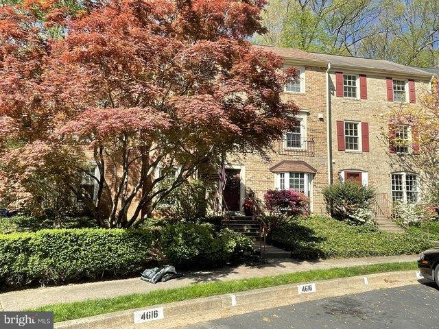Townhouse for sale in Virginia