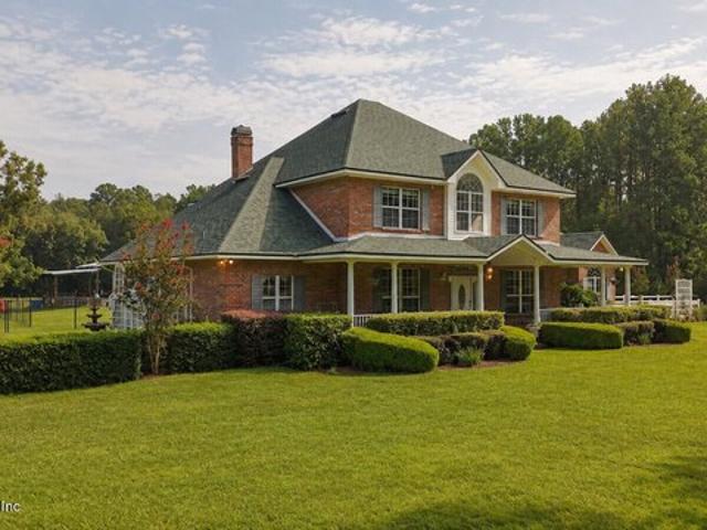 House for sale in Callahan, Florida