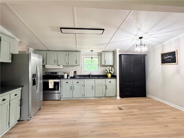 House for sale in Mad River, North Carolina