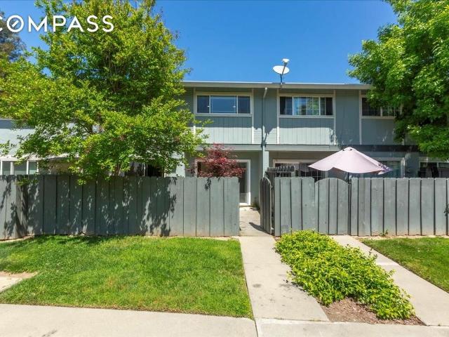 Townhouse for sale in San Jose