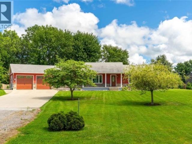 House for sale in Enniskillen, Ontario