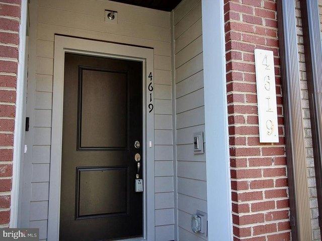 Condo for sale in Stonebrook at Westfields, Chantilly