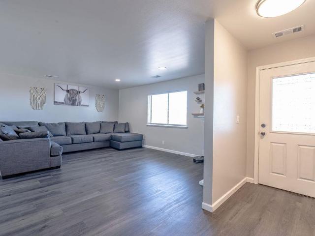 House for sale in Janesville, California