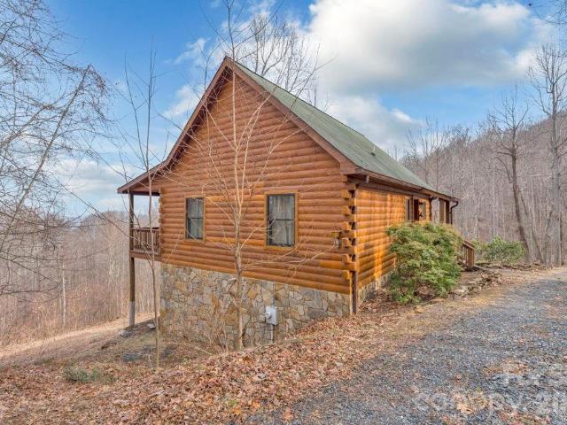 Property for sale in Spruce Pine, North Carolina