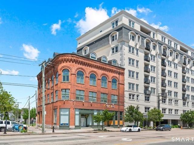 Condo for sale in New London, Connecticut