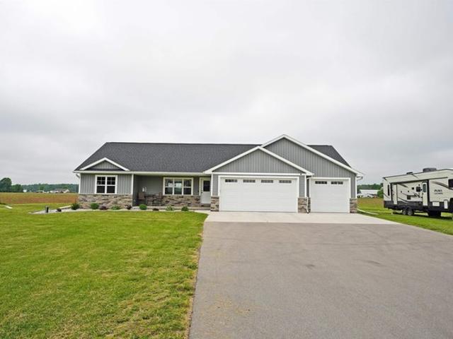 House for sale in Pulaski, Wisconsin